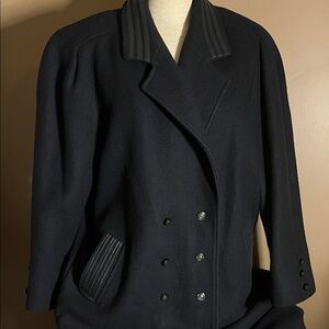 Vintage wool blend coat Collection Elegante black